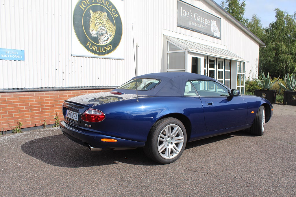 Jaguar XKR Convertible