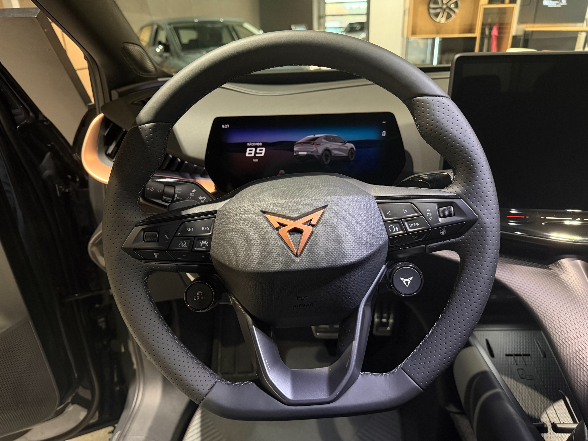 Cupra Tavascan 2026, bild 7/10
