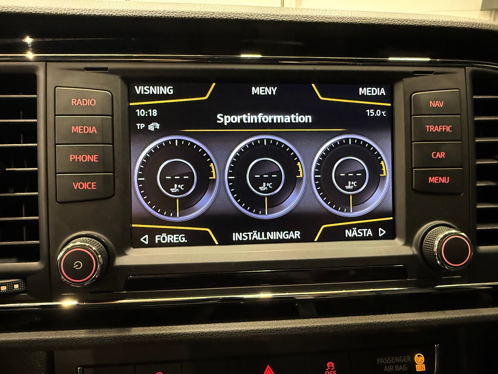 Seat Leon León Cupra 2.0 TSI 290hk Skinn, Vinterhjul, Ledramp, HELGKAMPANJ - miniatyr 17