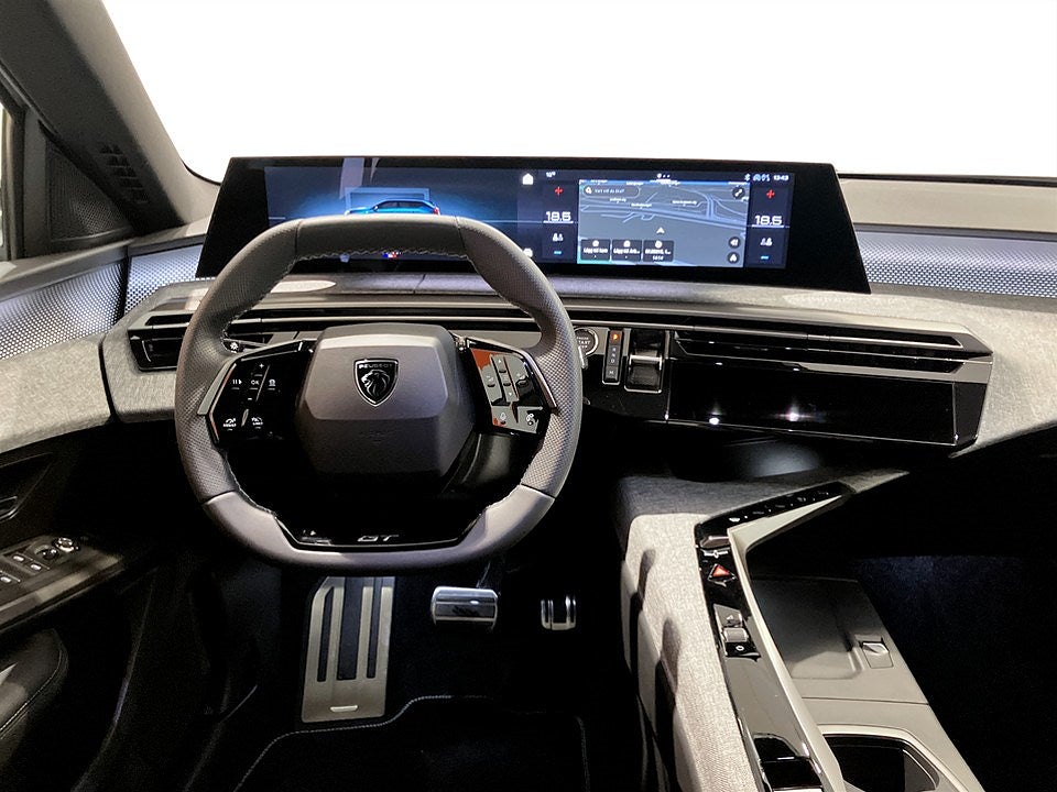 Bild på Peugeot 5008 GT Hybrid 145hk Aut - 7-SITS,B-KAMERA,NAV