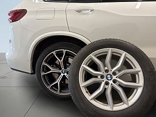 BMW X5 xDrive45e M Sport S&V/Pano/Skinn/Kamera/Carplay/MOMS