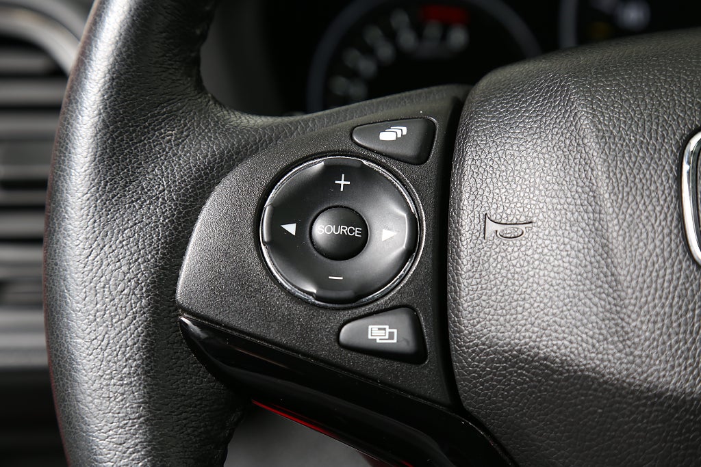 Honda HR-V 1,5 i-VTEC 131hk Elegance Aut P-sensorer