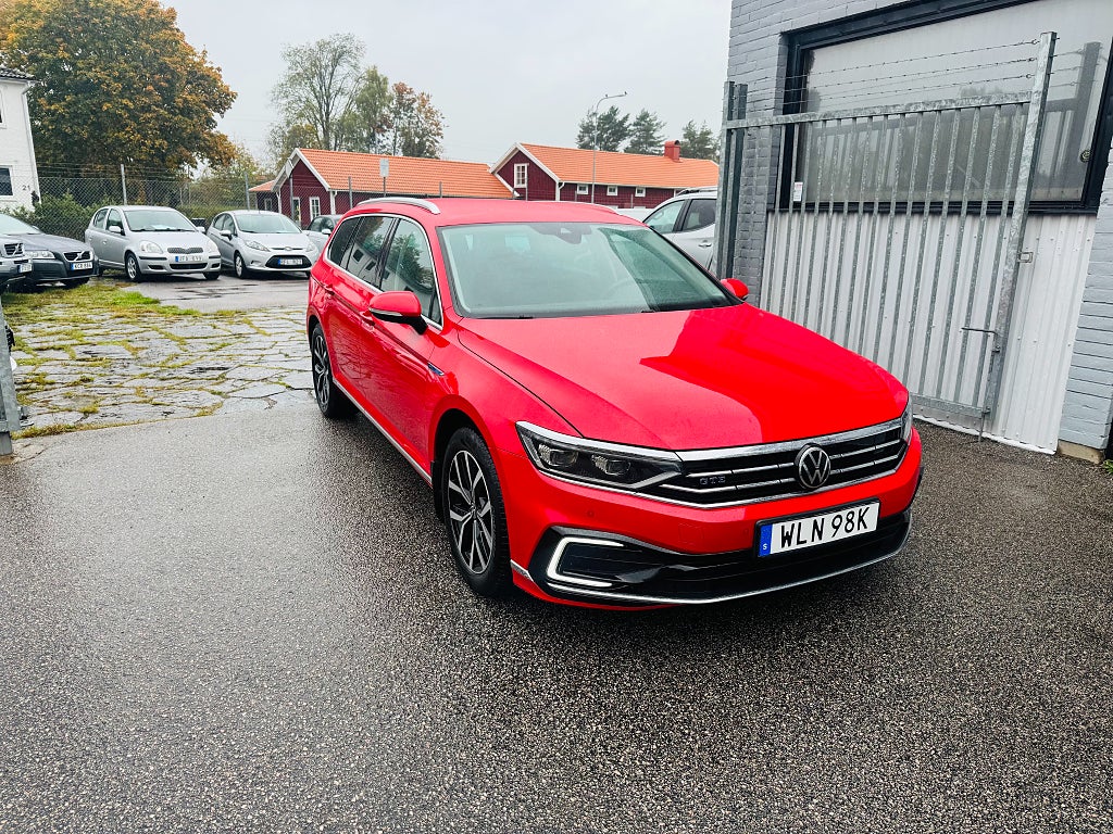 Volkswagen Passat Sportscombi GTE 1.4 TSI 218HK EXECUTIVE / DRAG / NAVI