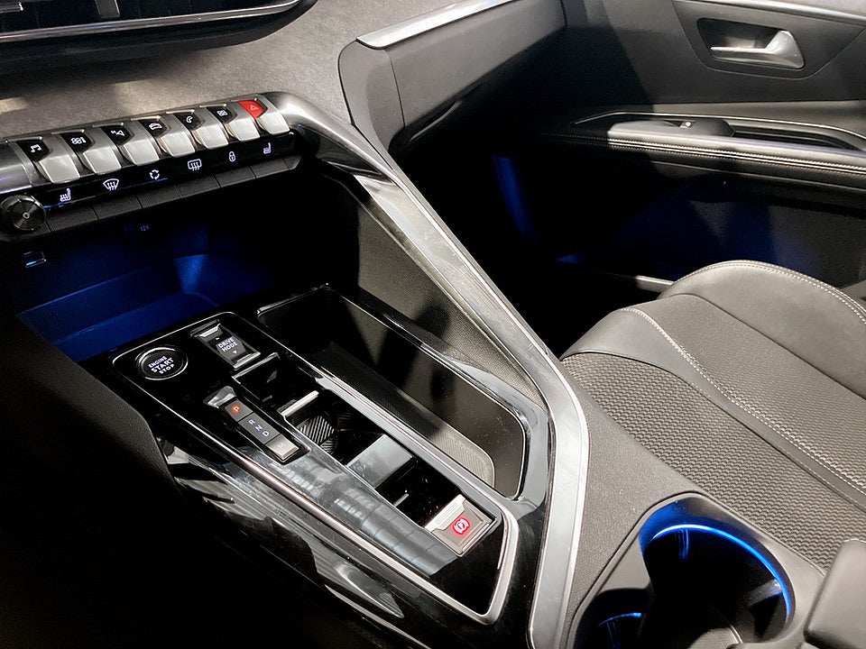 Bild på Peugeot 5008 GT 1.2 PT 130hk Aut 7-SITS B-KAMERA NAVI