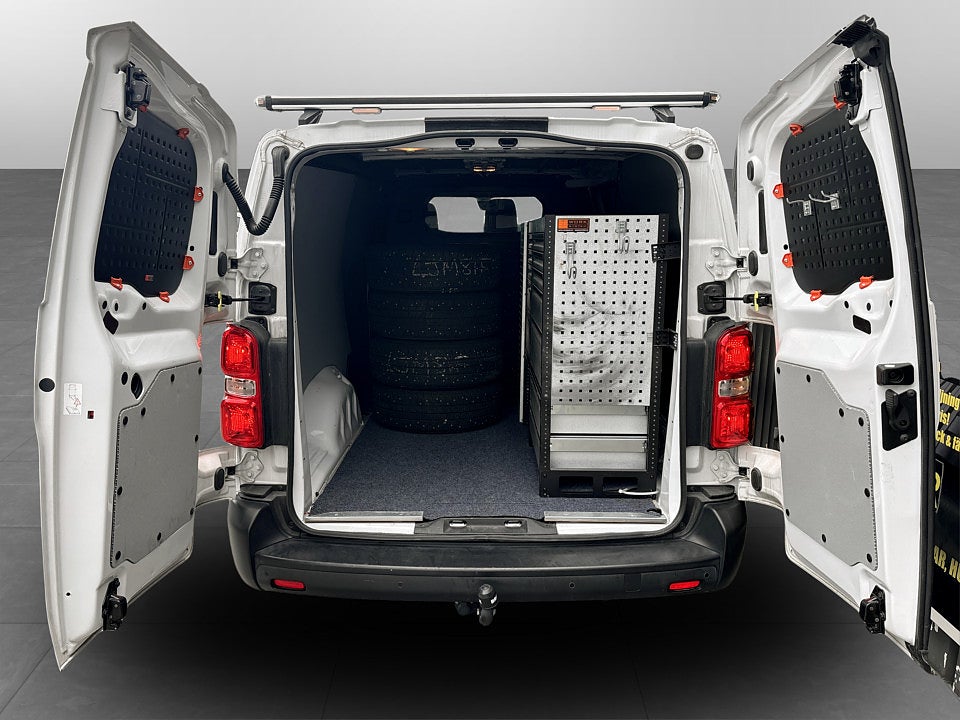 Bild på Opel Vivaro-e Bus 75kWh 136hk Aut B-KAMERA DRAG