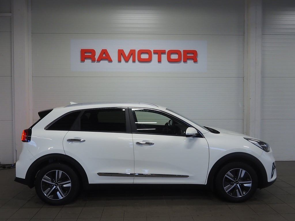 Kia Niro P-HEV DCT Advance Plus Navi Kamera Motorvärmare Moms 2022