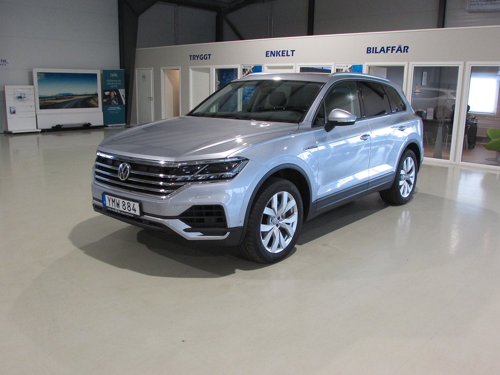 Volkswagen Touareg 3.0 V6 TDI 4Motion  R-Line Euro 6 NAVI KAMERA