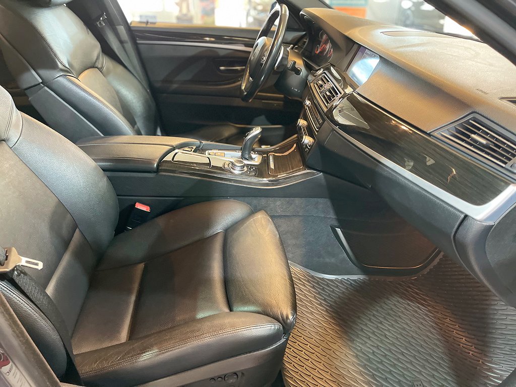 BMW ActiveHybrid 5 Steptronic, 8-trinn, 340ps, 2013