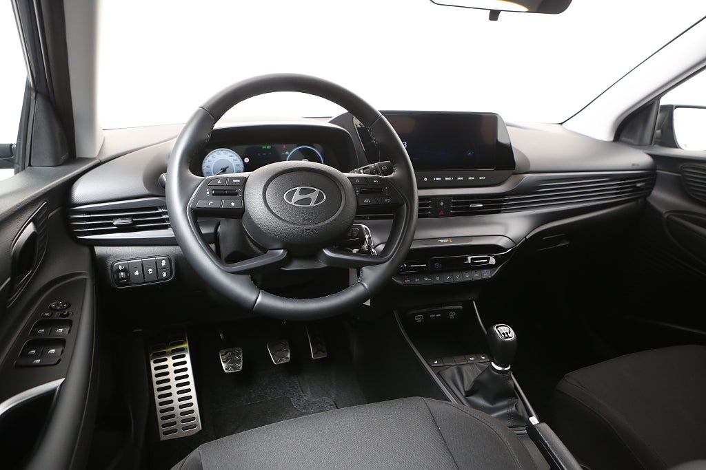 Hyundai Bayon Essential 1.2 MPi | Manuell | Moms |