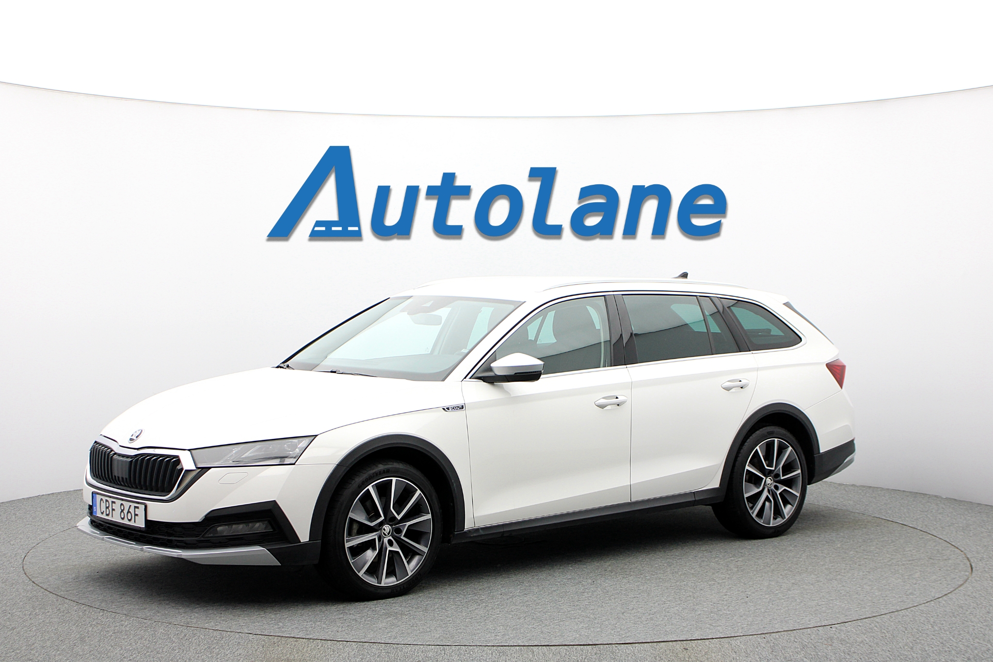 Skoda Octavia Scout 2.0 TDI 4x4 2023, photo 4/10