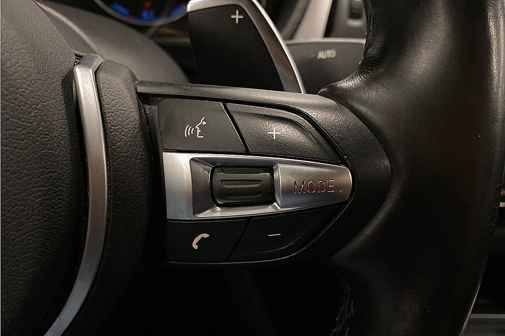 BMW 330e M-Sport, Teknikpkt, Navi, 2 brukare