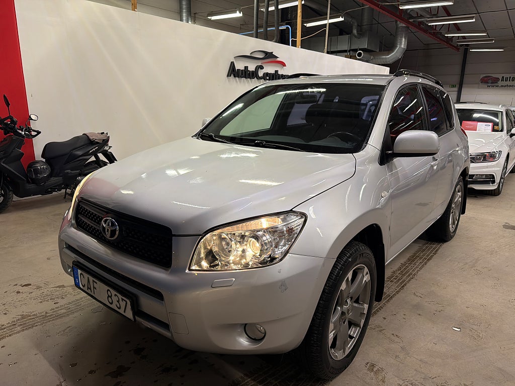 Toyota RAV4 2.0 VVT-i 4x4 Euro 4 Automat 