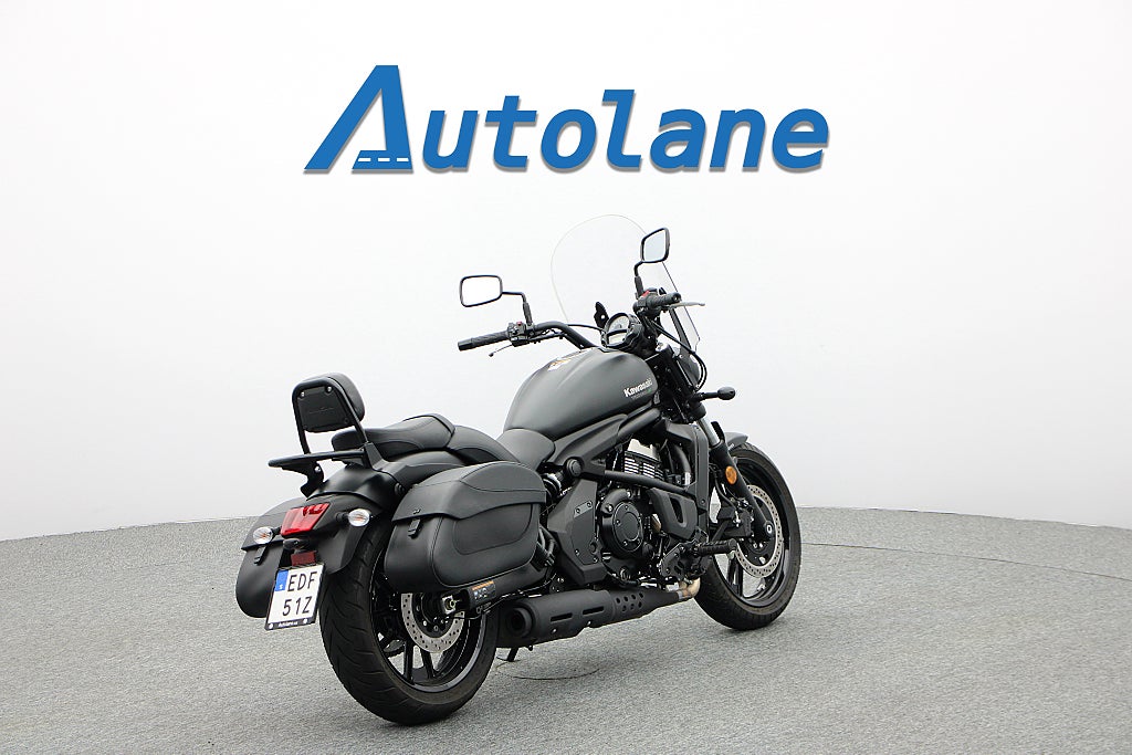 Kawasaki Vulcan 650 S* Sidoväskor Nyservad*