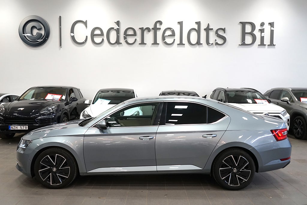 Skoda Superb 2.0 TDI Style Navi P-Sensorer Adaptiv farthållare SoV