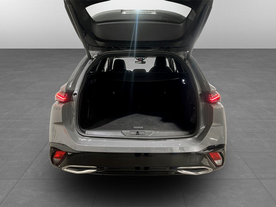 Bild på Peugeot 308 SW GT 1.2 PT Aut 360 EL-BAKLUCKA 130hk