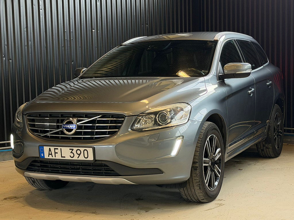 Volvo XC60 D4 AWD SUMMUM CLASSIC / BLIS / B-KAMERA / DRAG 190Hk 
