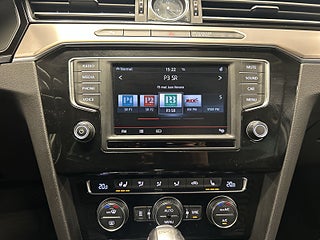 Volkswagen Passat Sportscombi 2.0 TDI 4M Drag/Kamera/M&Dvärm/LED/S&V-Däck – bild 11