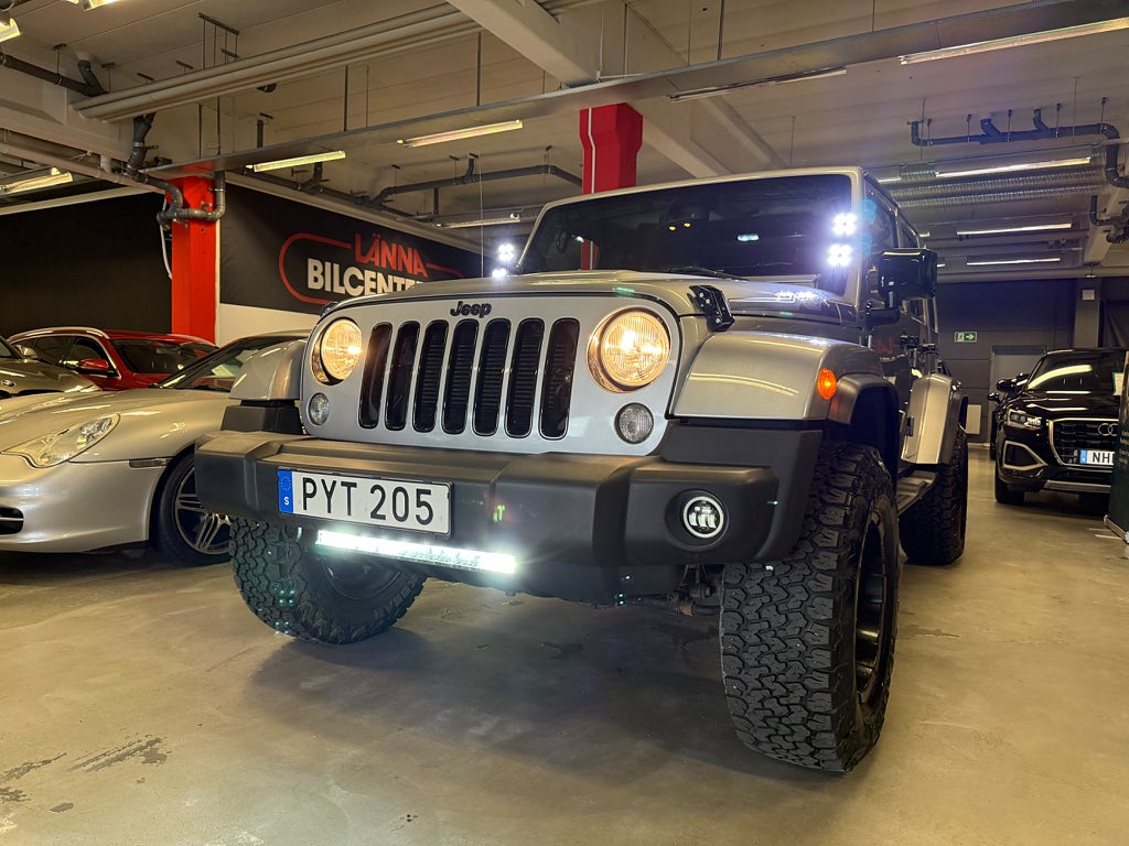 Jeep Wrangler 2014 - miniatyr 12
