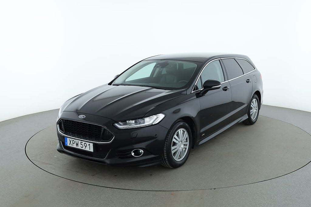 Ford Mondeo Kombi 2.0 TDCi Titanium AWD / Rattvärme, Backkamera