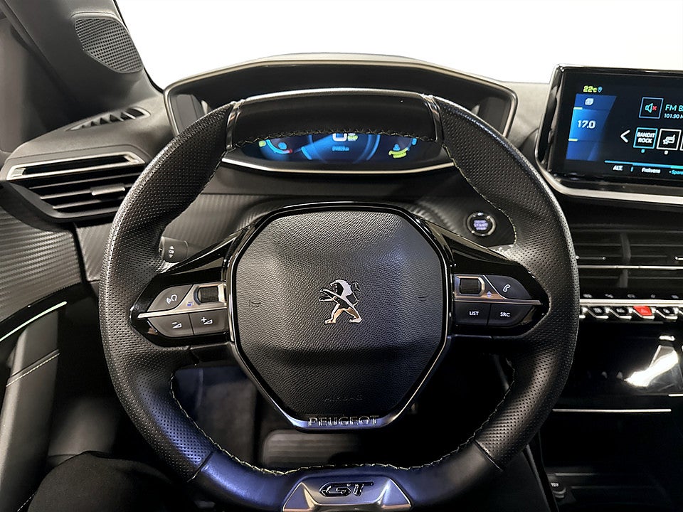 Bild på Peugeot E-208 GT 50kWh 136hk Aut NAV B-KAMERA CARPLAY