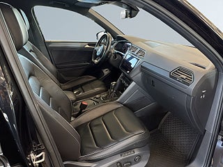 Volkswagen Tiguan 2.0 TSI 4Motion R-Line S&Vhjul/Pano/Dynaudio/Drag/Pvärm – bild 10