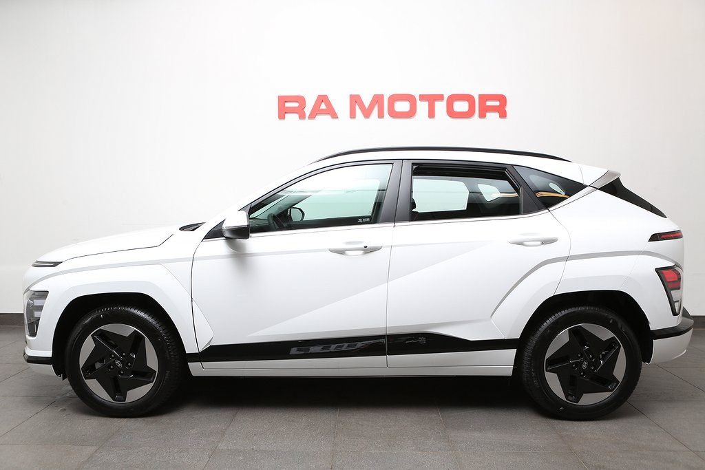 Hyundai Kona Electric 48kWh Essential - Business lease 2025