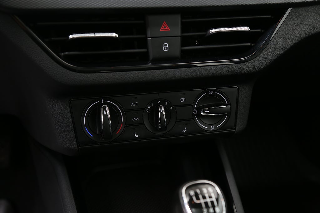 Skoda Kamiq 1,0 TSI Ambition 115hk Kamera Panorama Drag 2021