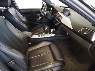 Kombi BMW 320 12 av 24