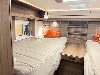 Husbil-halvintegrerad Kabe Travel Master Royal X 780 LGB 23 av 32