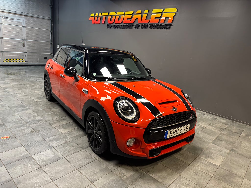 MINI Cooper S 5-dörrars DCT Chili Excitement 192hk