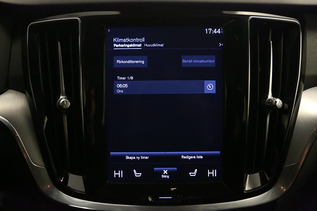 Volvo V60 B4 Diesel 197hk Momentum Adv Aut VOC Leasbar 2022