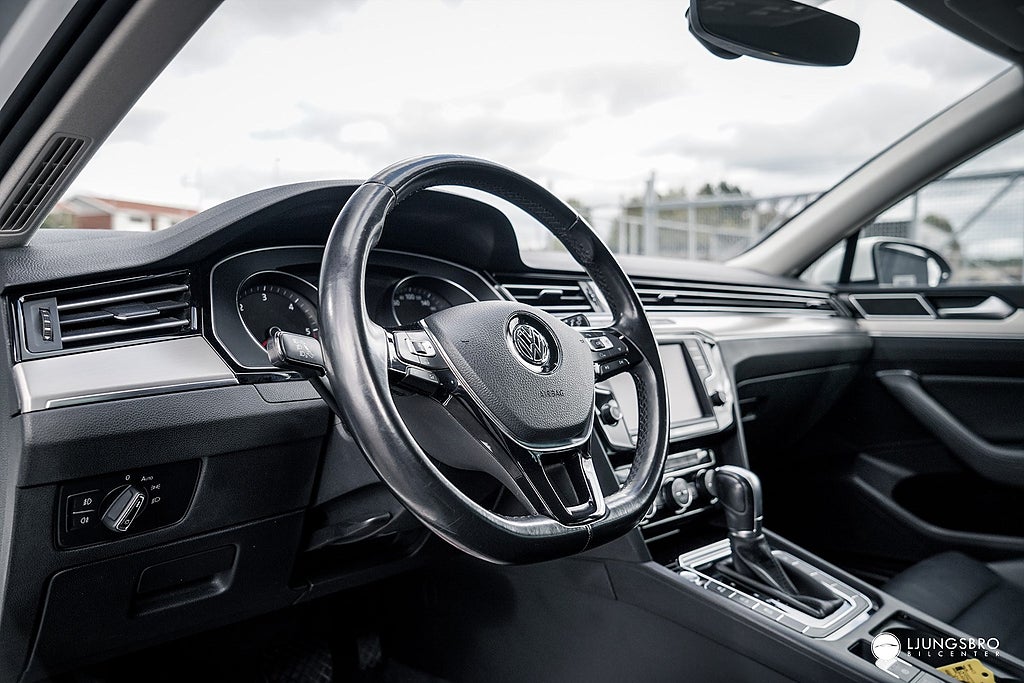 Volkswagen Passat 2017 - miniatyr 5