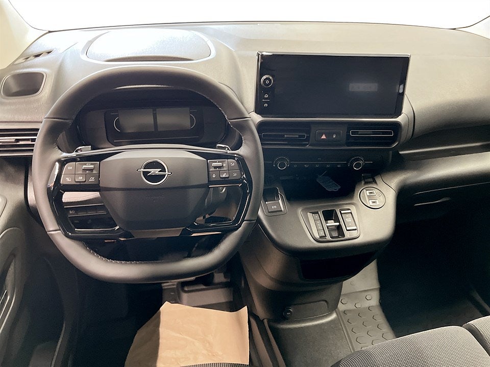 Bild på Opel Combo Diesel 130hk Automat L2