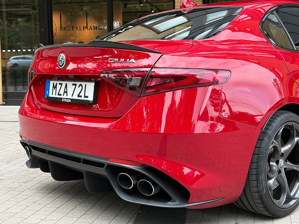 Alfa Romeo Giulia Quadrifoglio Automatisk, 8-trinn, 510ps, 2019