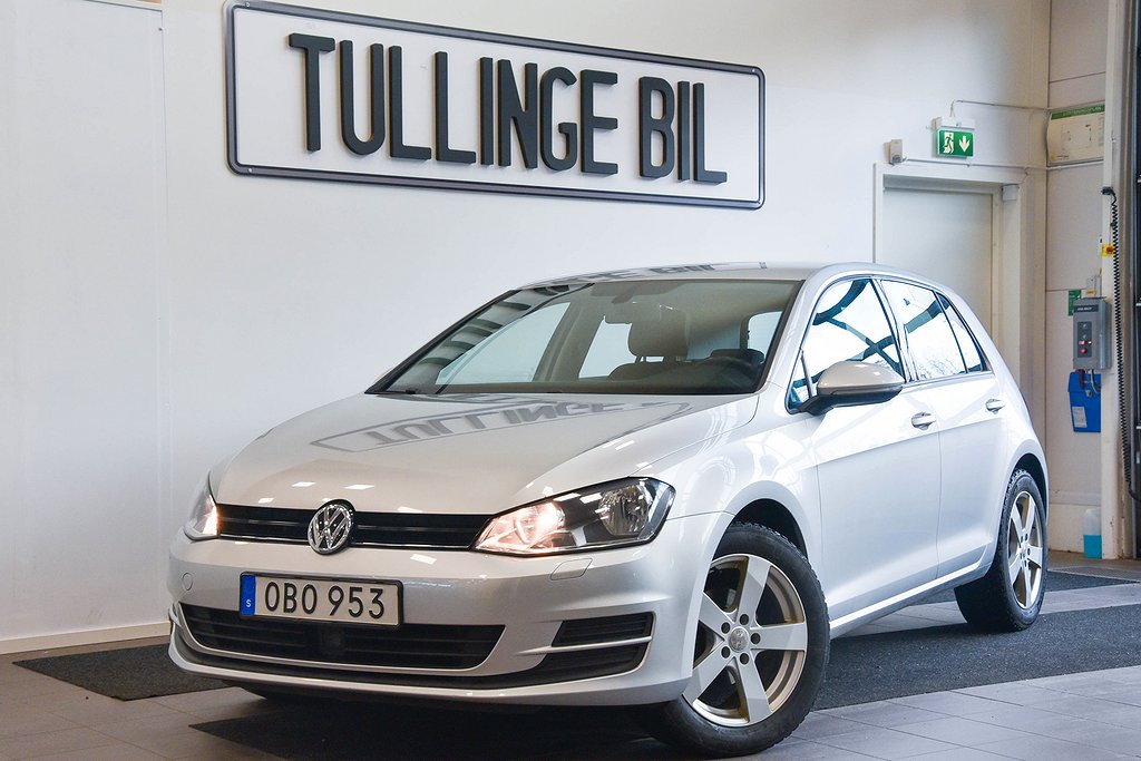 Volkswagen Golf 1.2 TSI 110HK Automat Backkamera Dragkrok