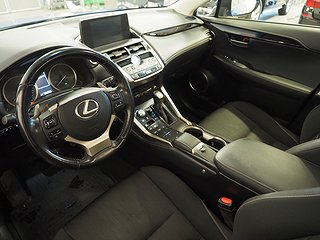 SUV Lexus NX 19 av 24