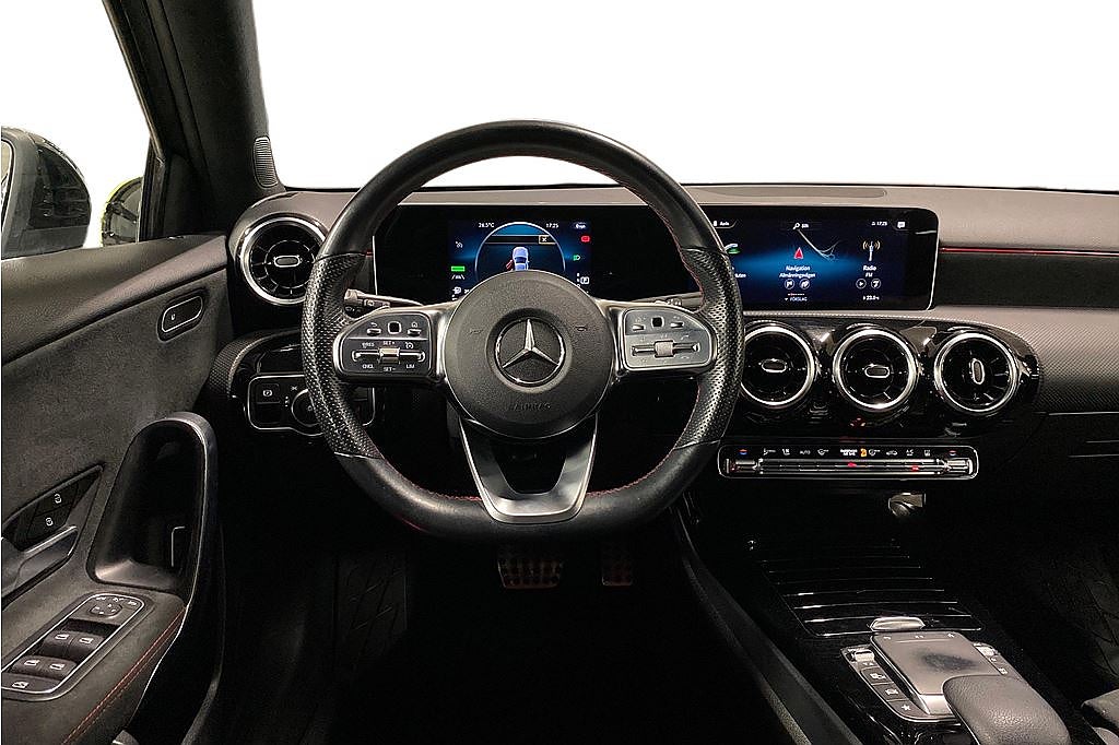 Mercedes-Benz A 250 E AMG Night, kamera