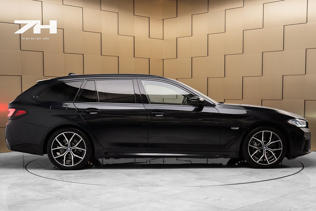 BMW 530e xDrive Touring M sport / H/K / Drag / Laser / Farthåll.