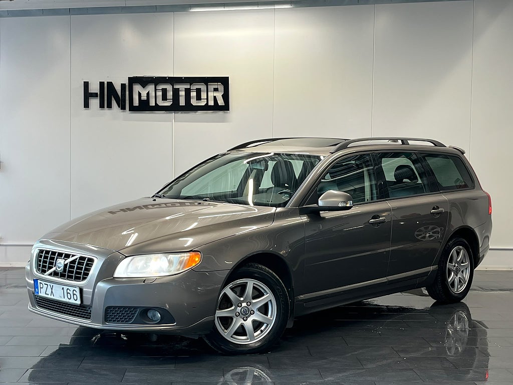 Volvo V70 2.4D Geartronic Momentum |Taklucka|DRAG|NyServ|Värmare|