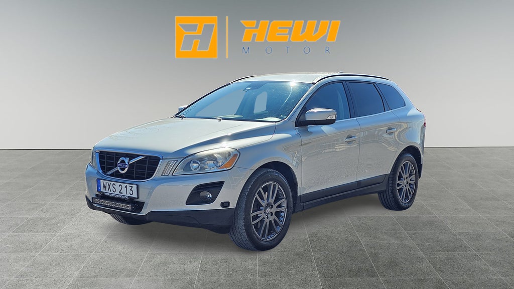 Volvo XC60 2.4D Geartronic Momentum Navi Bluetooth Drag P-sensorer