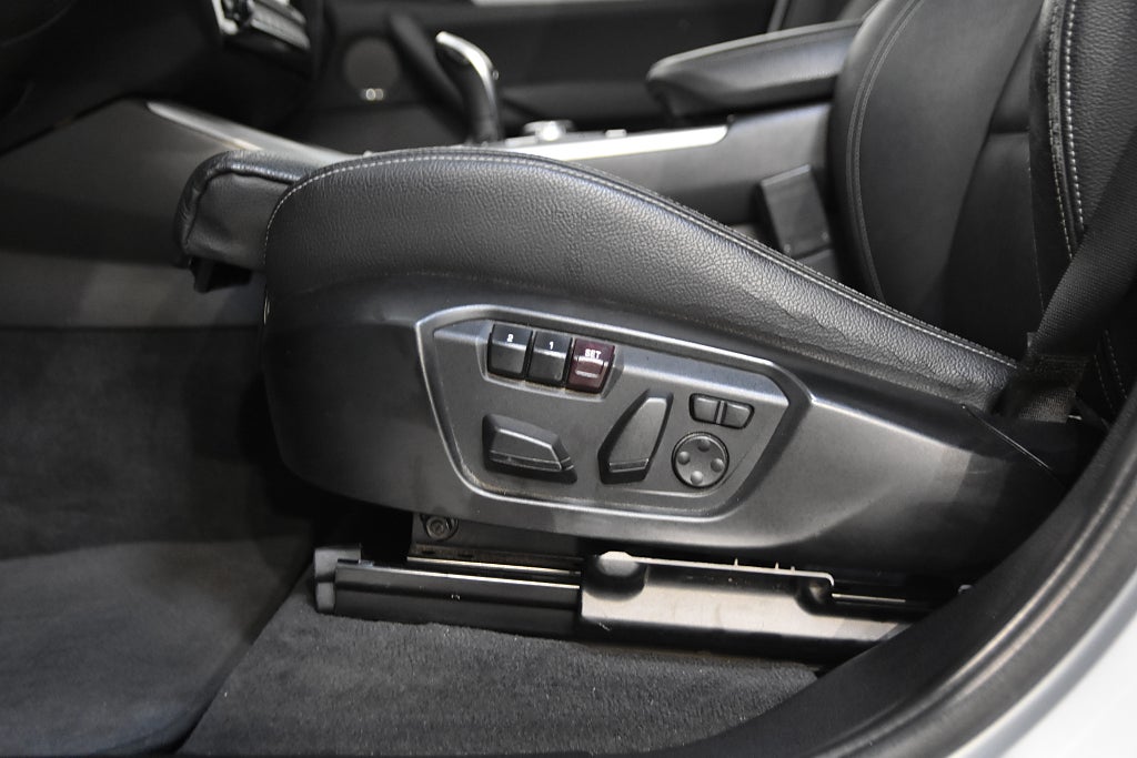 BMW X4 2017 - miniatyr 14