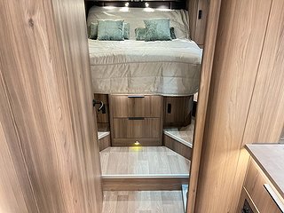 Husbil-halvintegrerad Kabe Travel Master Royal X 780 LQB 22 av 31