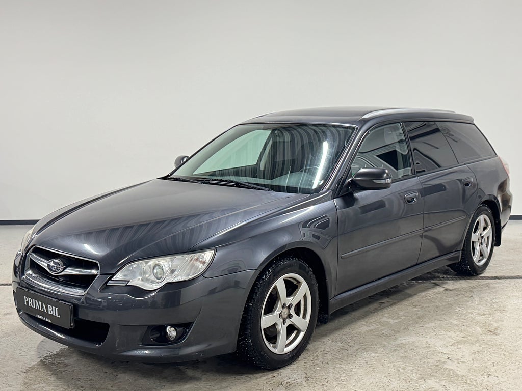 Subaru Legacy Wagon 2.5 4WD Drag Få Ägare 1,95% ränta 