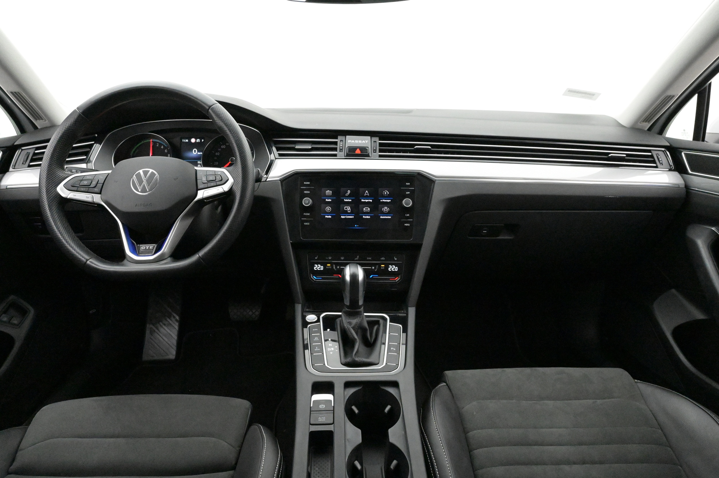 Volkswagen Passat 2023, bild 6/57