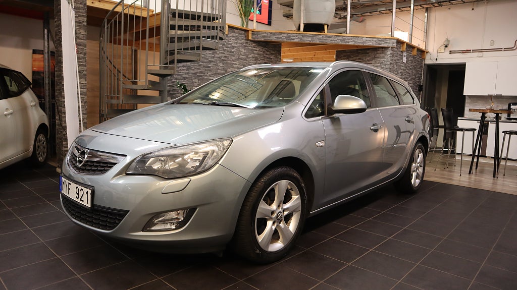 Opel Astra Sports Tourer 1.7 CDTI ecoFLEX ( 0 Ränta 36 Mån )