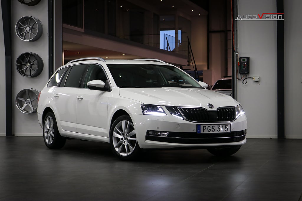 Skoda Octavia 1.6 TDI DSG 115hk Premium Style DRAG | KAMERA