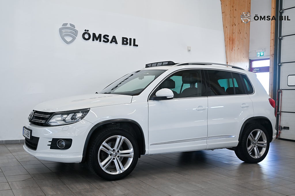 Volkswagen Tiguan 2.0 TDI 4Motion R Line Panorama Värmare 184hk