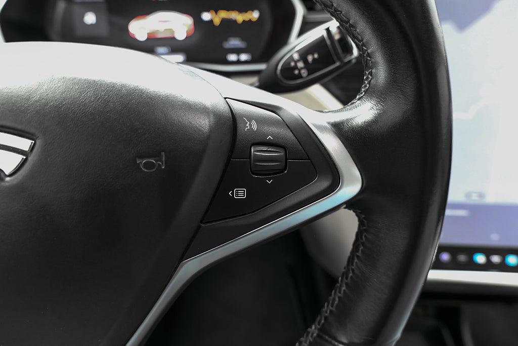 Tesla Model S P85 421ch - Supercharge gratuite - Jantes turbine - Toit panoramique - Keyless