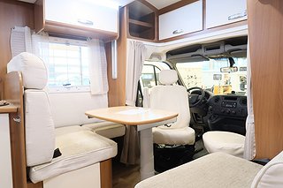 Husbil-halvintegrerad Rimor Luano Camp LE 11 av 30