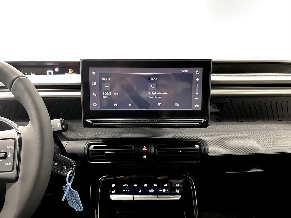 Bild på Citroën C3 AirCross Plus PureTech 100hk - KAMPANJ!